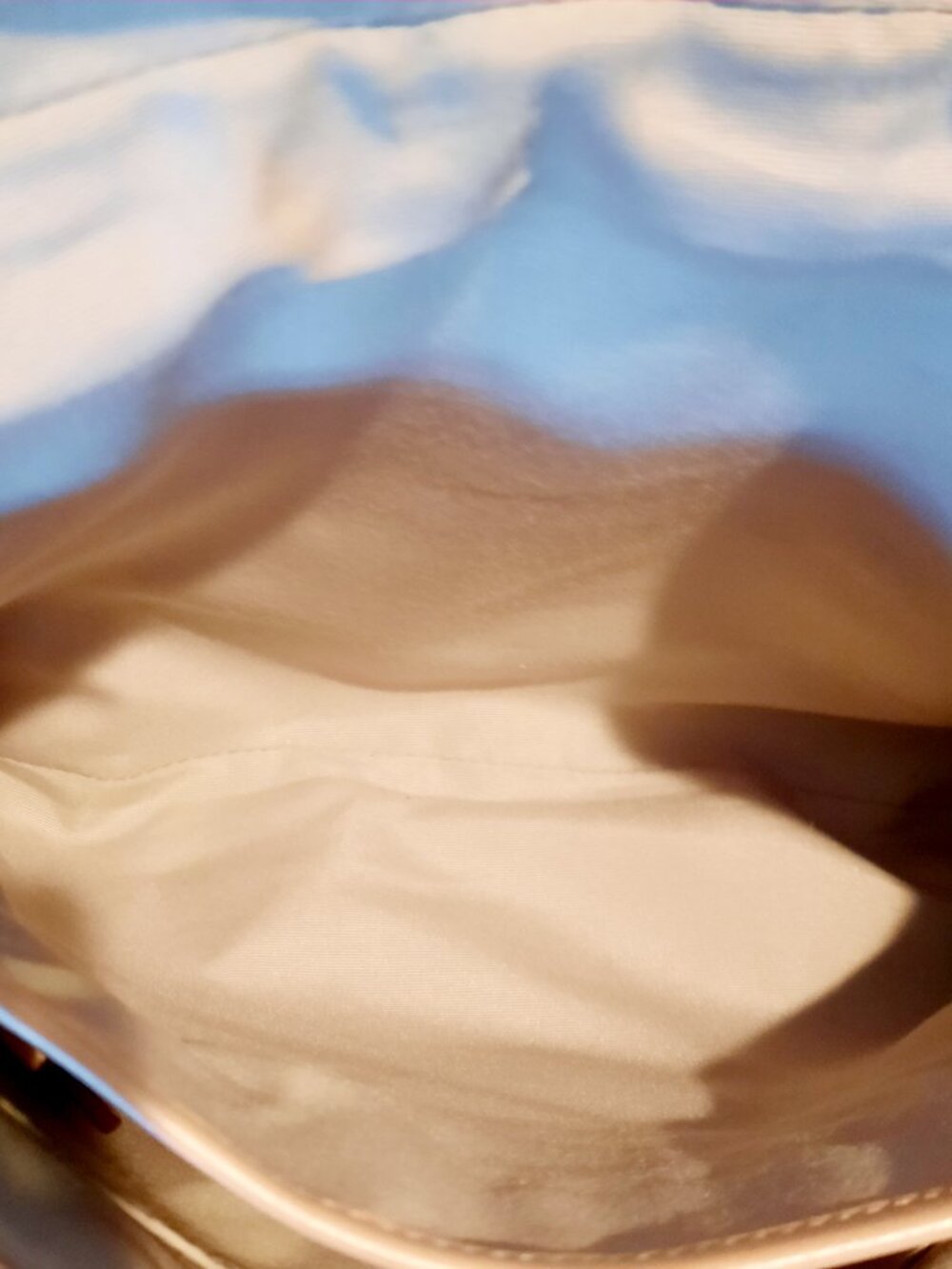 Fantastic Condition Coach Soho Light Pearl Blush Leather Bag, Style F17217 - Picture 9 of 10